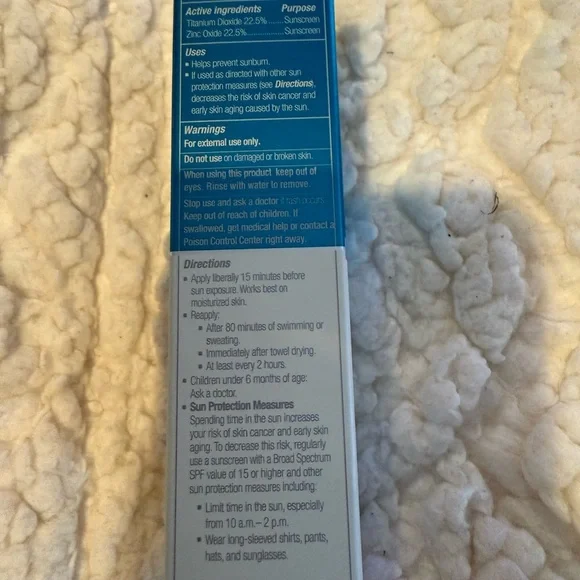 Colorscience Sunforgettable® Total Protection® Brush-On Shield SPF 50 Medium New - Picture 4 of 7